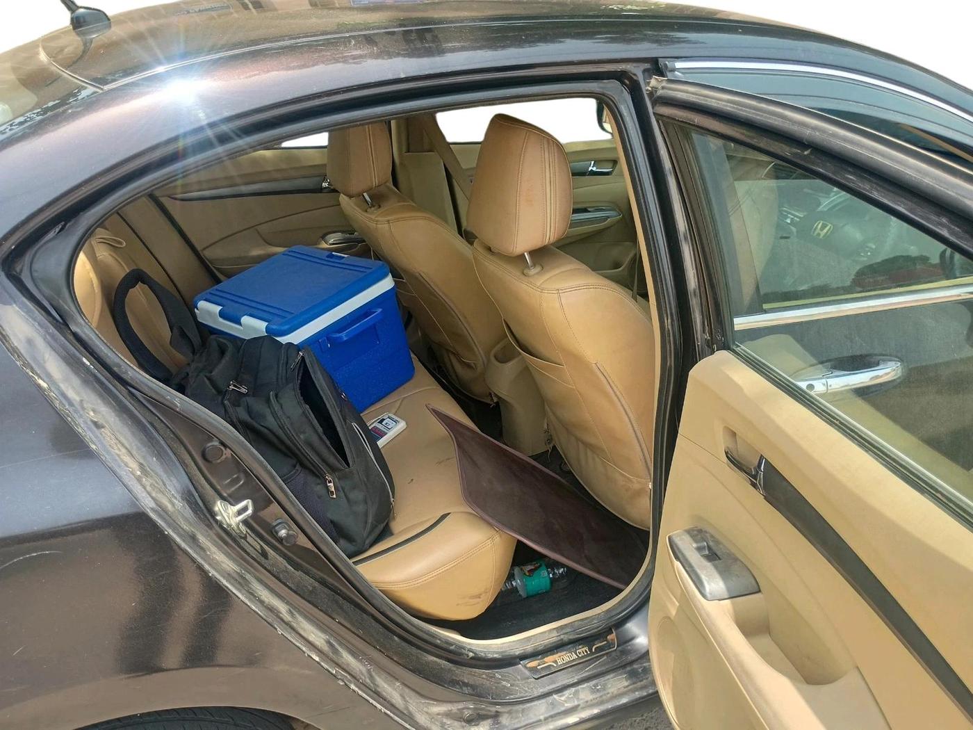 2012 Honda City 1.5L I-VTEC V MT, CNG, Manual, 1,94,000 km, interior
