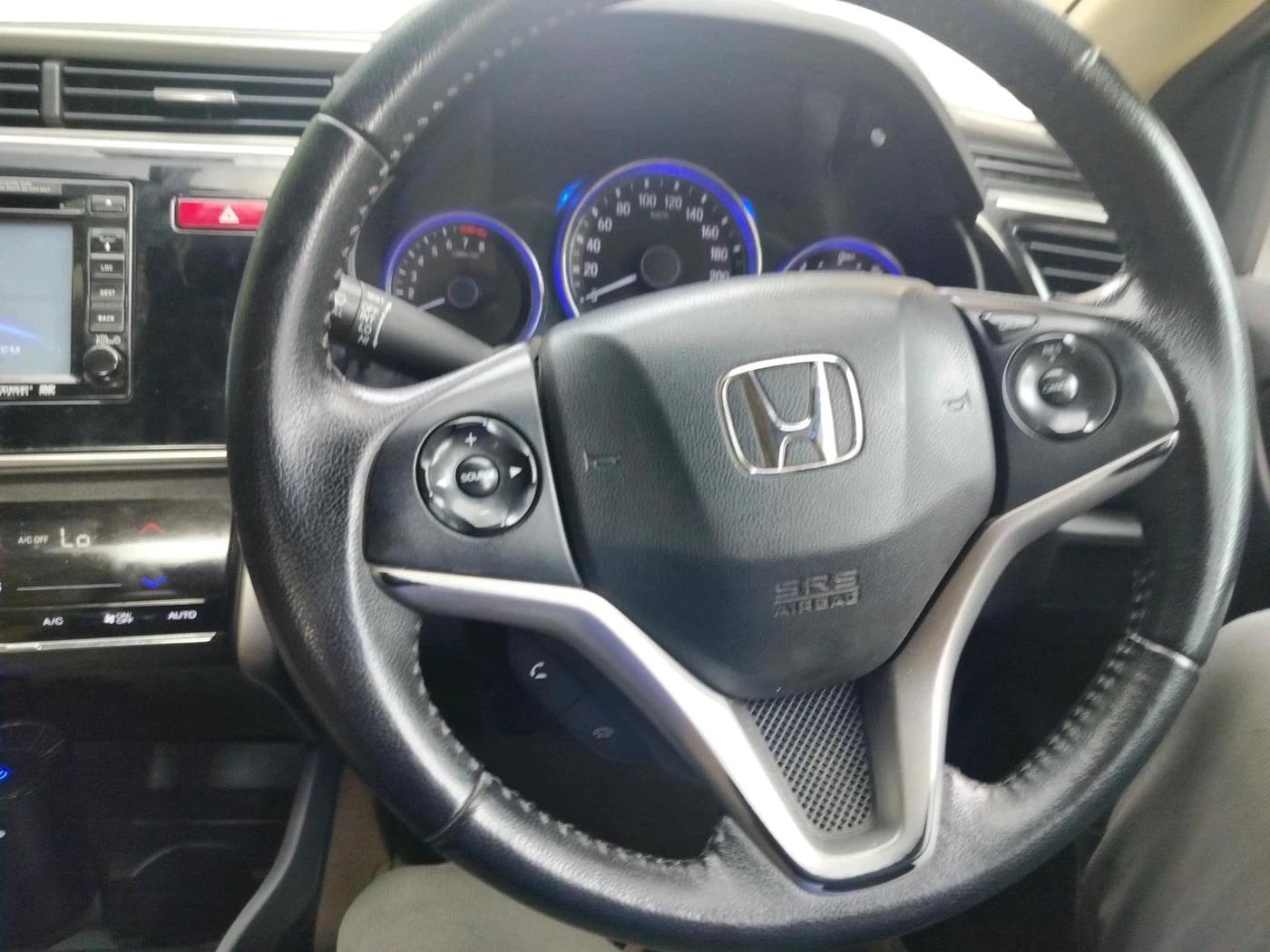 2016 Honda City 1.5L I-VTEC VX (O) MT, Petrol, Manual, 85,055 km, interior