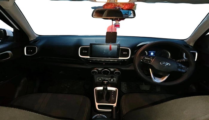 2019 Hyundai VENUE SX PLUS 1.0 TURBO DCT, Petrol, Automatic, 69,812 km, interior