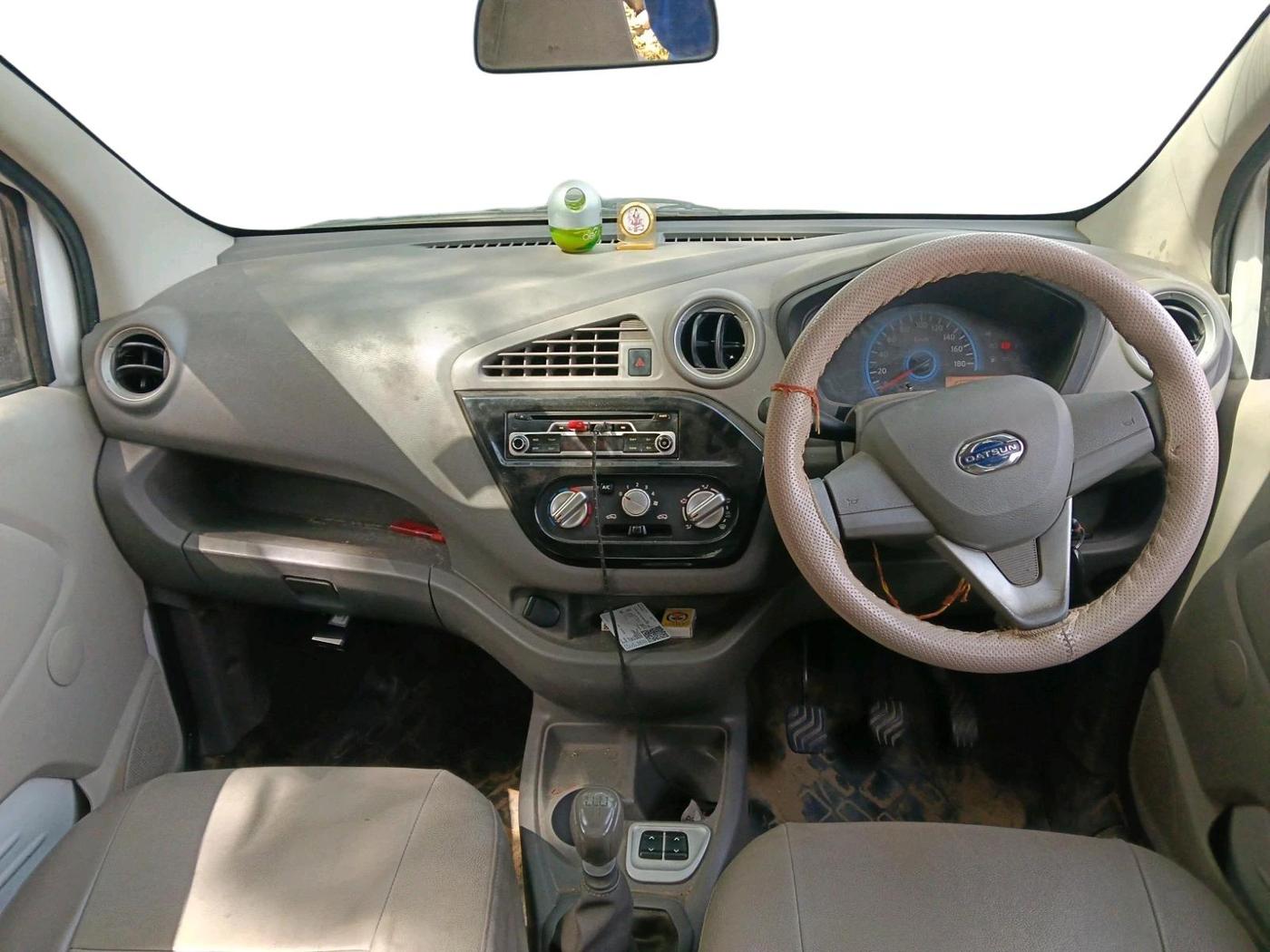 2017 Datsun Redi Go T (O), Petrol, Manual, 34,000 km, interior