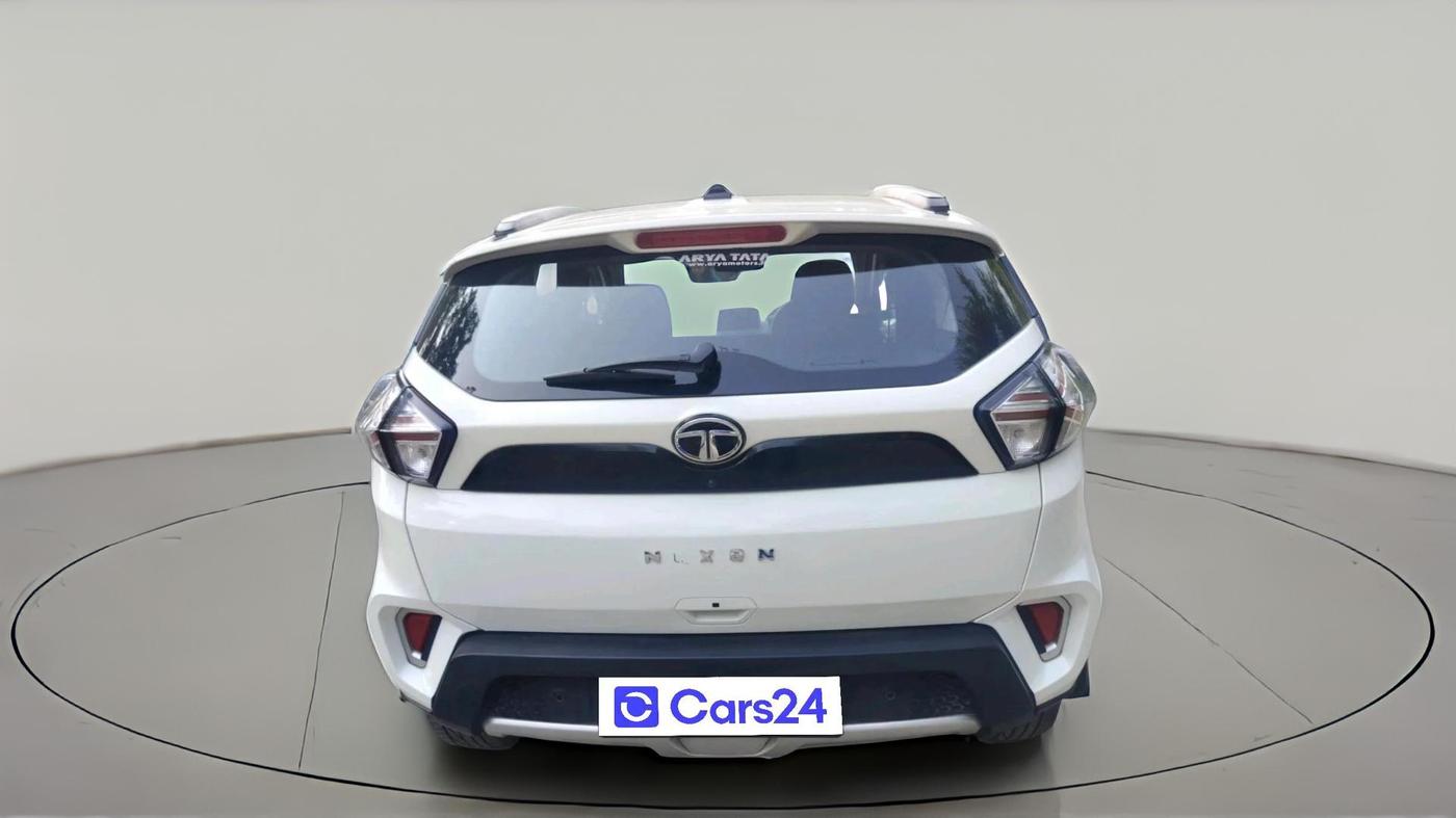 2022 Tata NEXON XZ PETROL, Petrol, Manual, 30,547 km, exterior