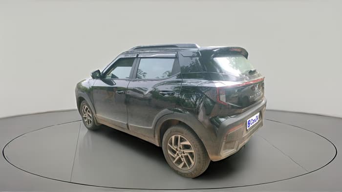 2026 Mahindra XUV 3XO AX5 1.5 Turbo Diesel, Diesel, Manual, 6,124 km, exterior