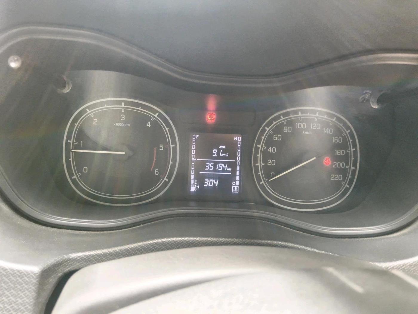 2016 Maruti Vitara Brezza VDI, Diesel, Manual, 35,194 km, interior
