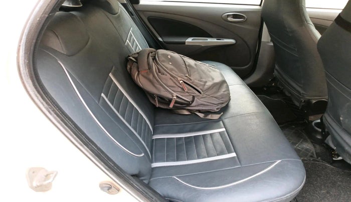 2011 Toyota Etios Liva G, Petrol, Manual, 1,11,000 km, interior