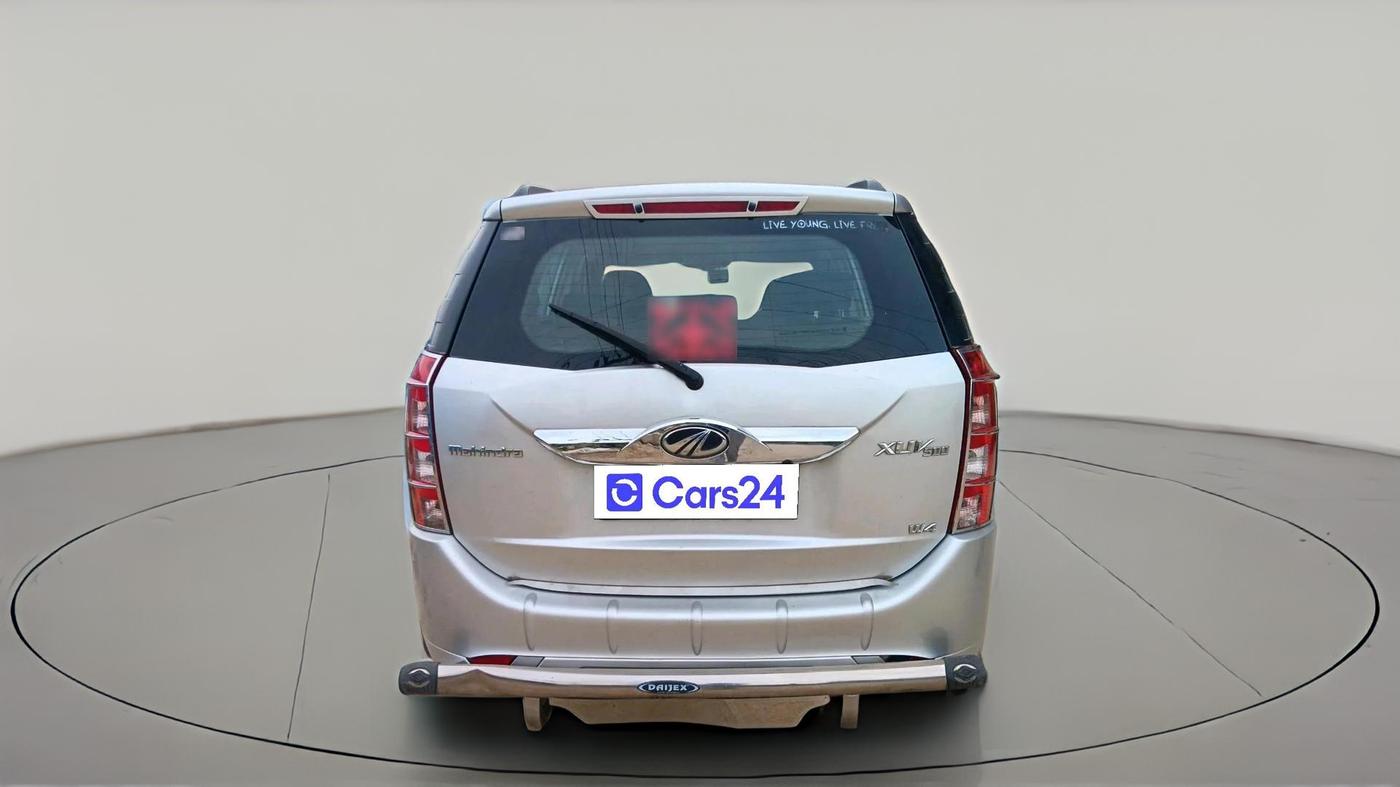 2016 Mahindra XUV500 W4, Diesel, Manual, 54,398 km, exterior