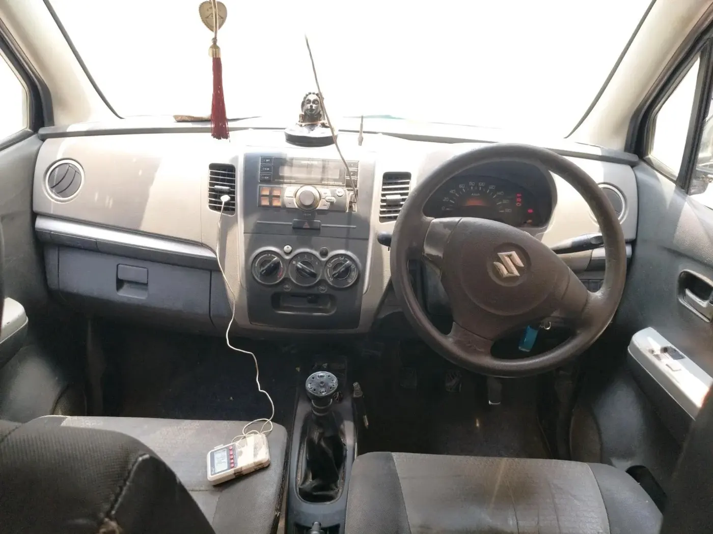 2012 Maruti Wagon R 1.0 LXI, CNG, Manual, 1,26,344 km, interior
