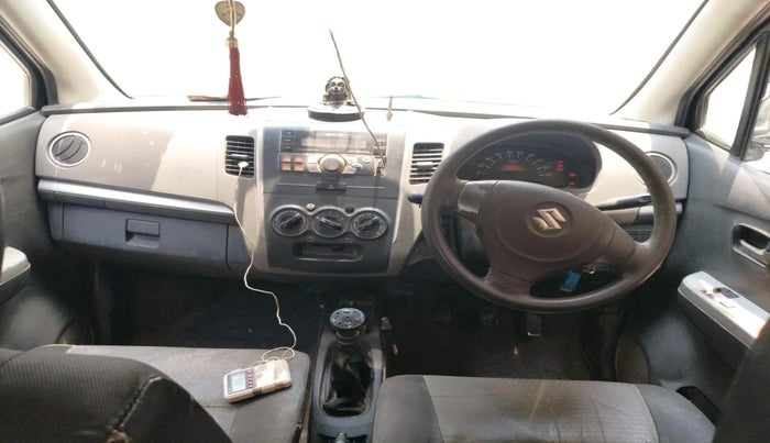 2012 Maruti Wagon R 1.0 LXI, CNG, Manual, 1,26,344 km, interior