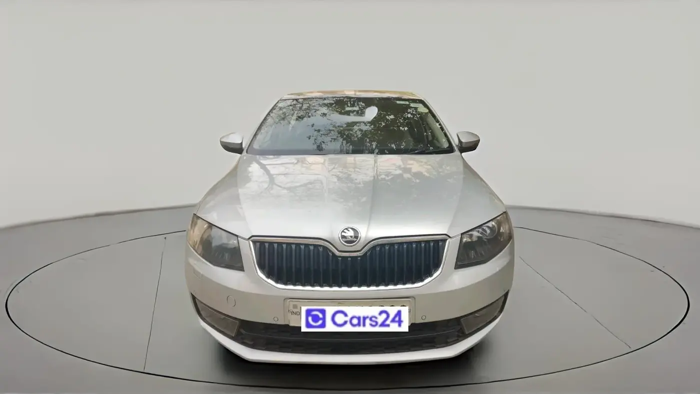 2016 Skoda Octavia STYLE PLUS AT 1.8 TSI, Petrol, Automatic, 1,03,967 km, exterior