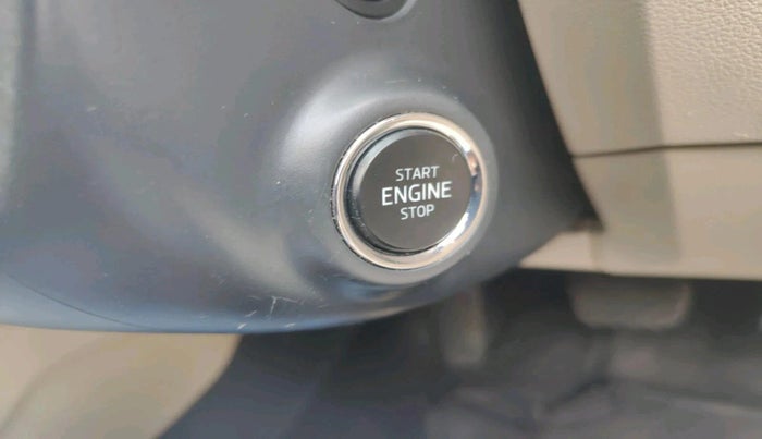 2016 Skoda Octavia STYLE PLUS AT 1.8 TSI, Petrol, Automatic, 1,03,967 km, interior