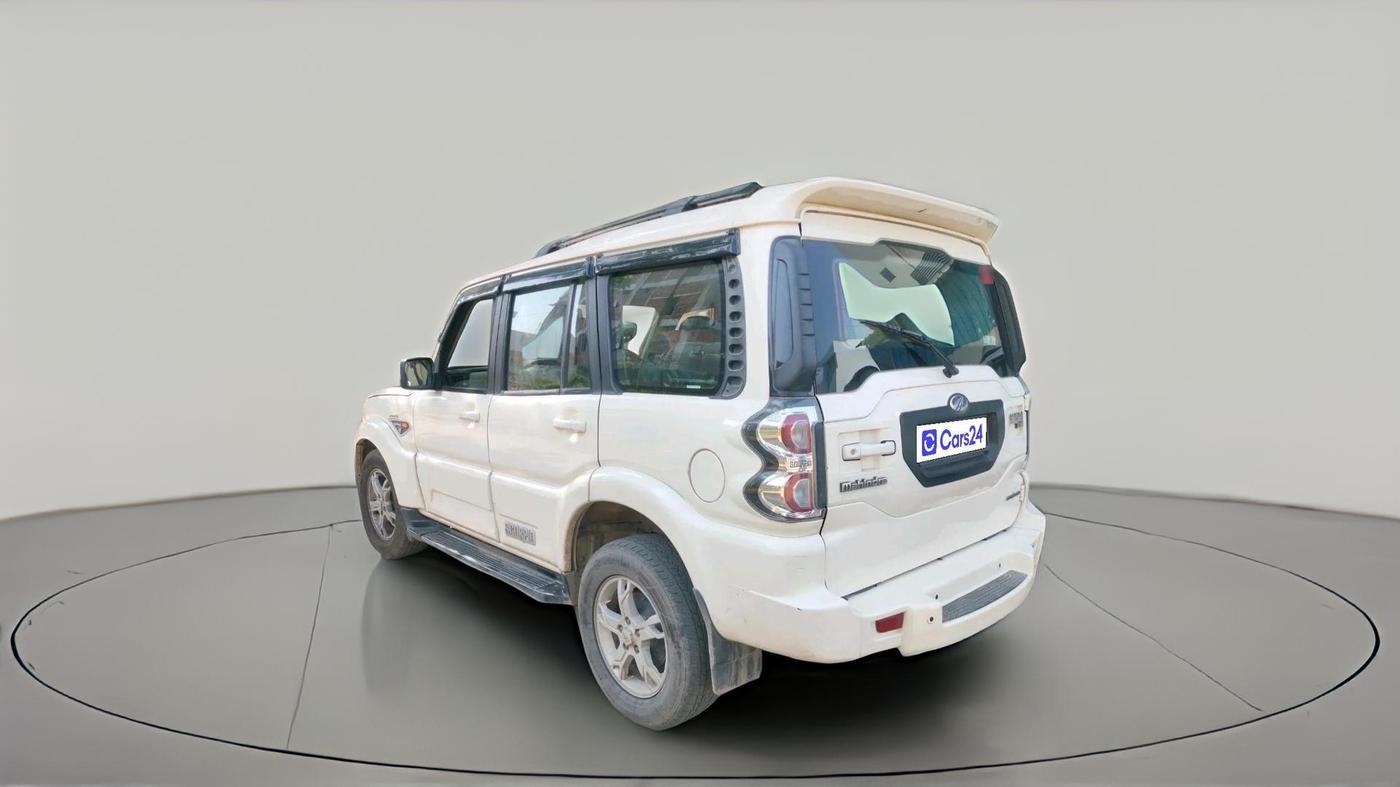 2017 Mahindra Scorpio S10, Diesel, Manual, 1,55,885 km, exterior