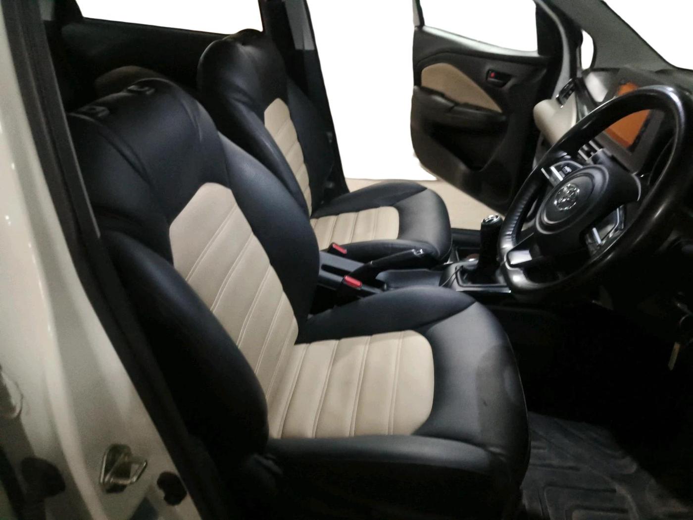 2024 Toyota Glanza S, Petrol, Manual, 7,557 km, interior