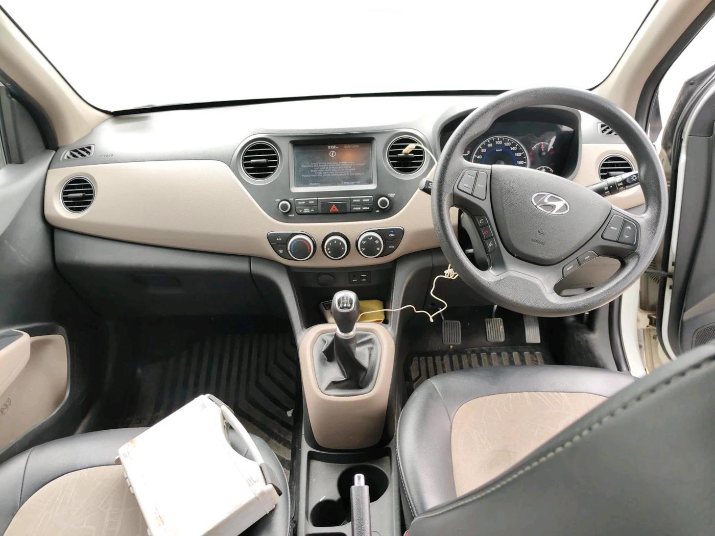 2019 Hyundai Grand i10 SPORTZ 1.2 KAPPA VTVT, Petrol, Manual, 47,394 km, interior