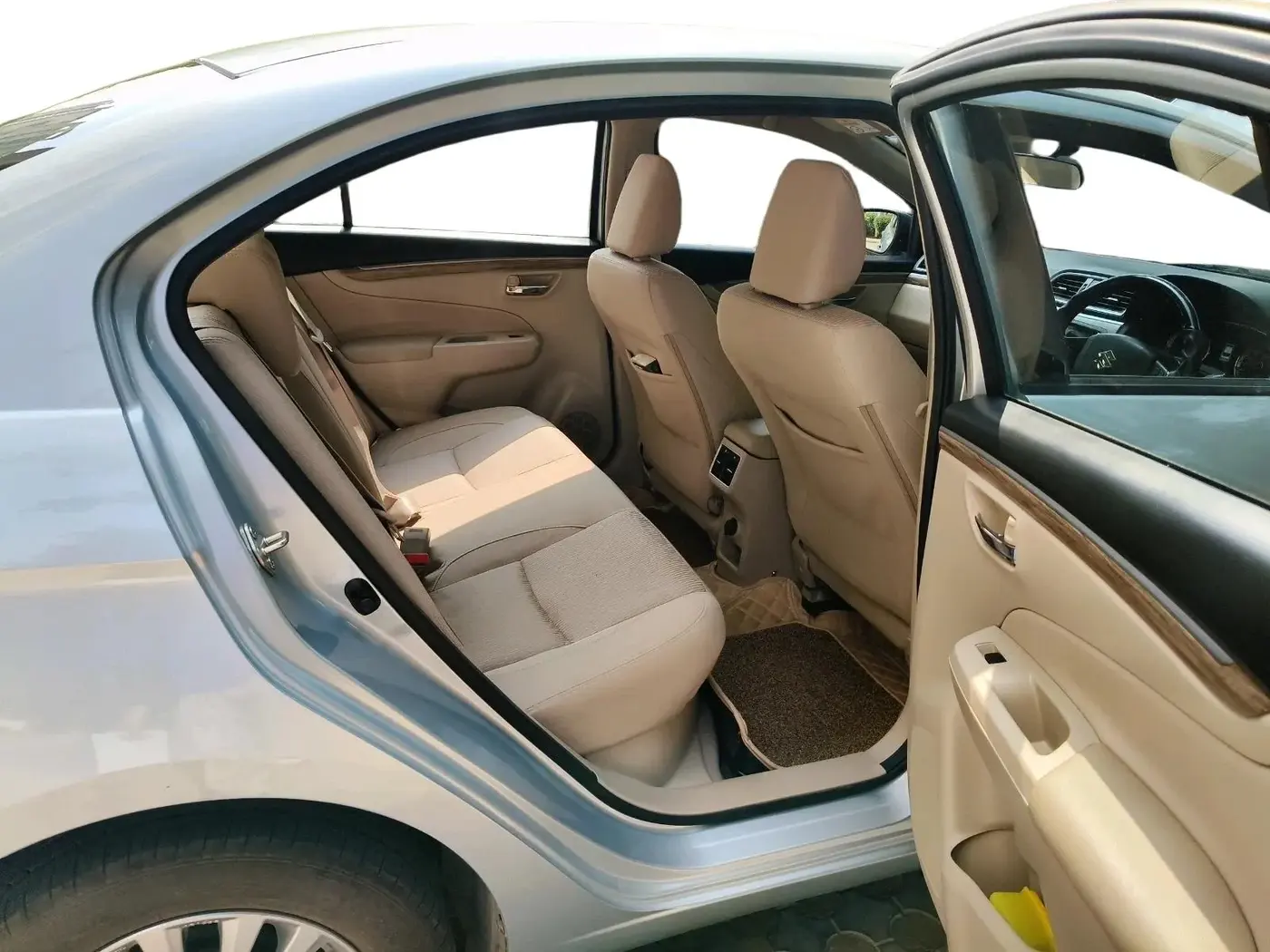 2025 Maruti Ciaz ZETA AT 1.5  SHVS PETROL, Petrol, Automatic, 2,622 km, interior