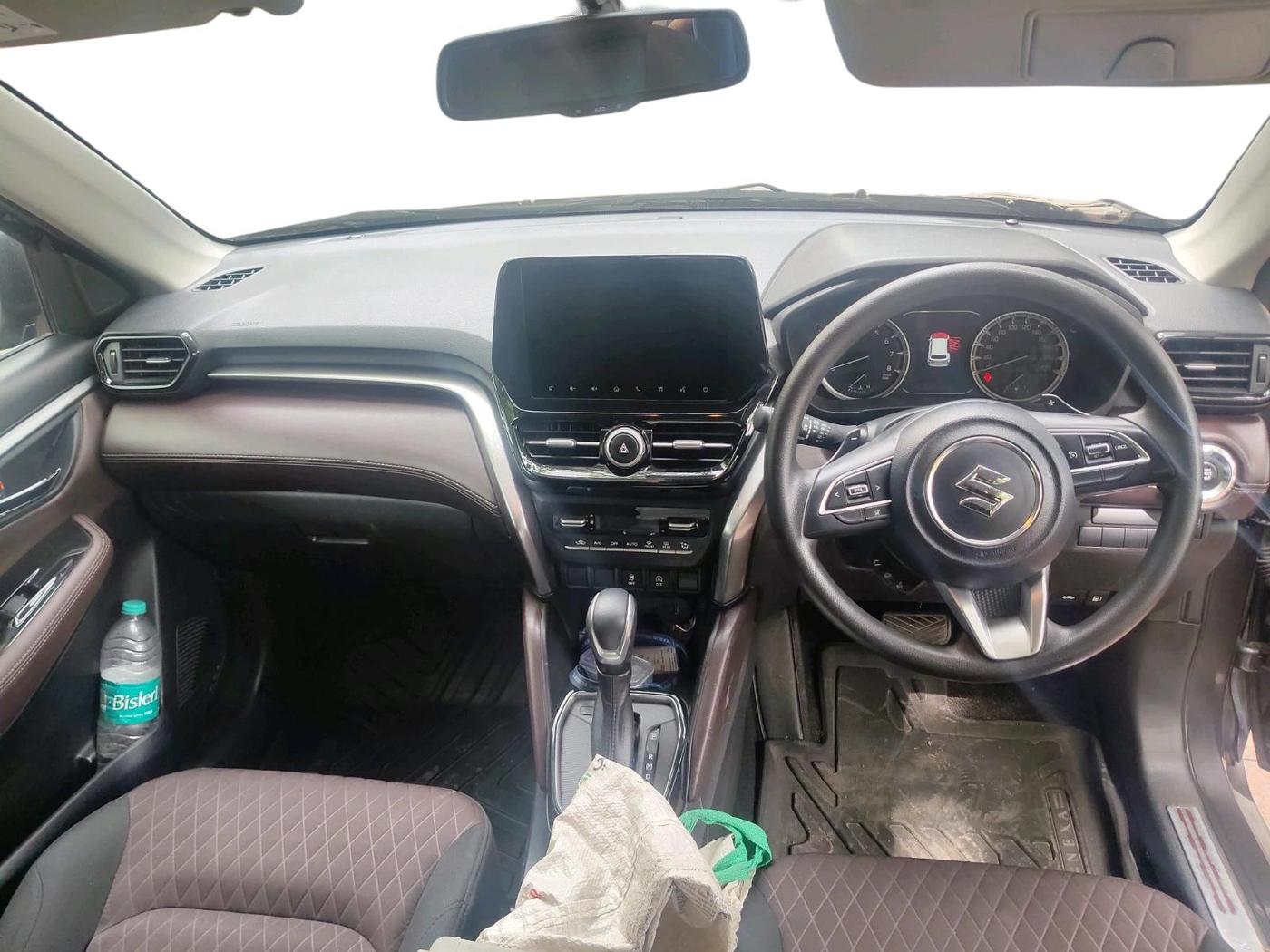 2023 Maruti Grand Vitara ZETA SMART HYBRID AT, Petrol, Automatic, 21,874 km, interior