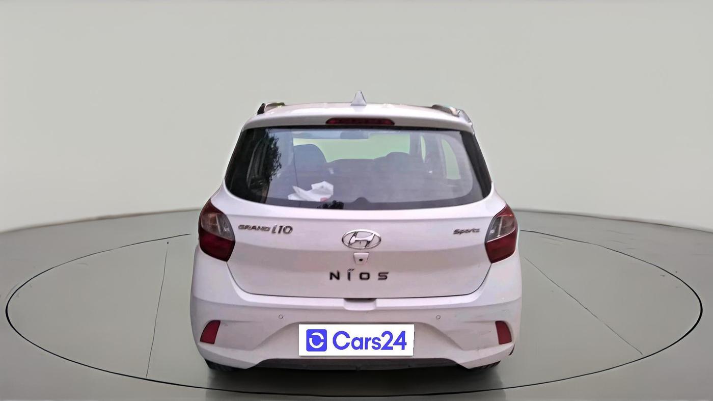 2022 Hyundai GRAND I10 NIOS SPORTZ AMT 1.2 KAPPA VTVT, Petrol, Automatic, 42,452 km, exterior