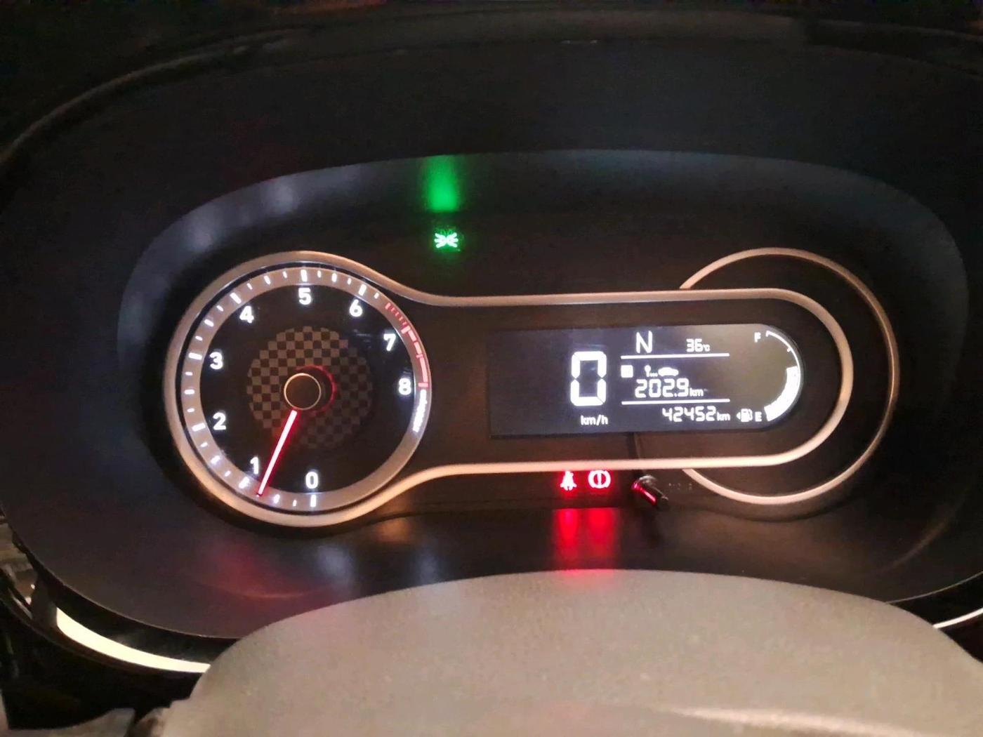 2022 Hyundai GRAND I10 NIOS SPORTZ AMT 1.2 KAPPA VTVT, Petrol, Automatic, 42,452 km, interior