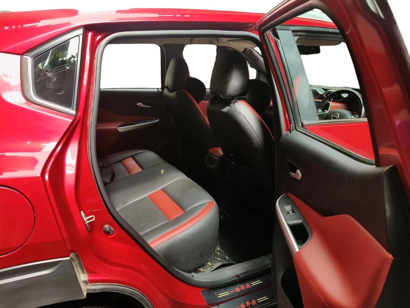 2023 Nissan MAGNITE XV PREMIUM TURBO CVT, Petrol, Automatic, 33,089 km, interior
