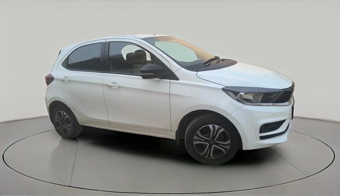 2024 Tata Tiago XTA CNG , CNG, Automatic, 82,341 km, exterior