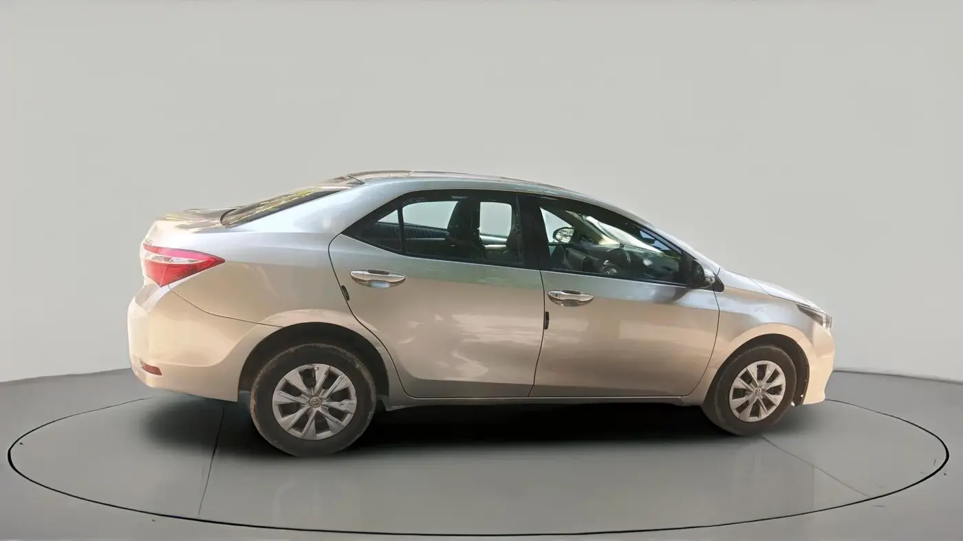 2015 Toyota Corolla Altis JS PETROL, CNG, Manual, 1,20,429 km, exterior