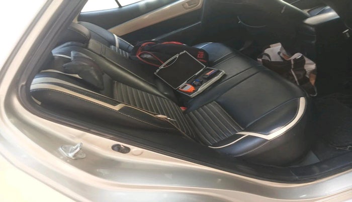 2015 Toyota Corolla Altis JS PETROL, CNG, Manual, 1,20,429 km, interior