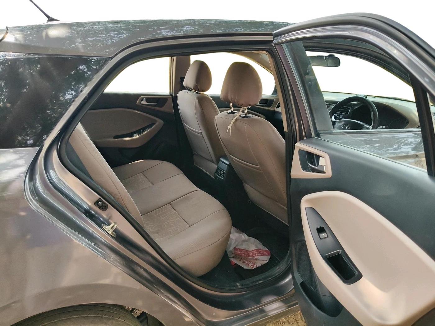 2018 Hyundai Elite i20 MAGNA EXECUTIVE 1.2, Petrol, Manual, 60,614 km, interior
