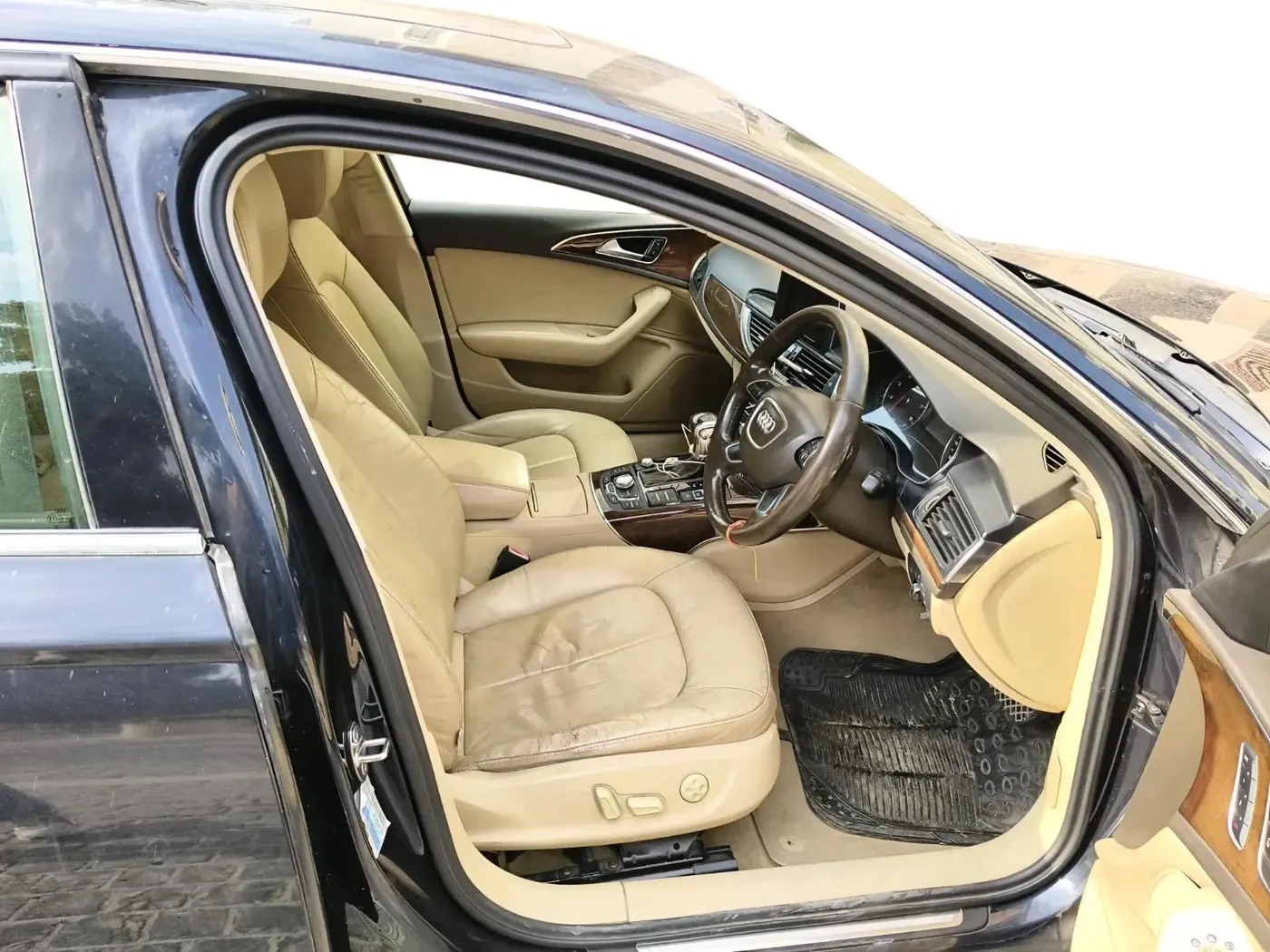 2011 Audi A6 2.8 FSI, Petrol, Automatic, 98,506 km, interior