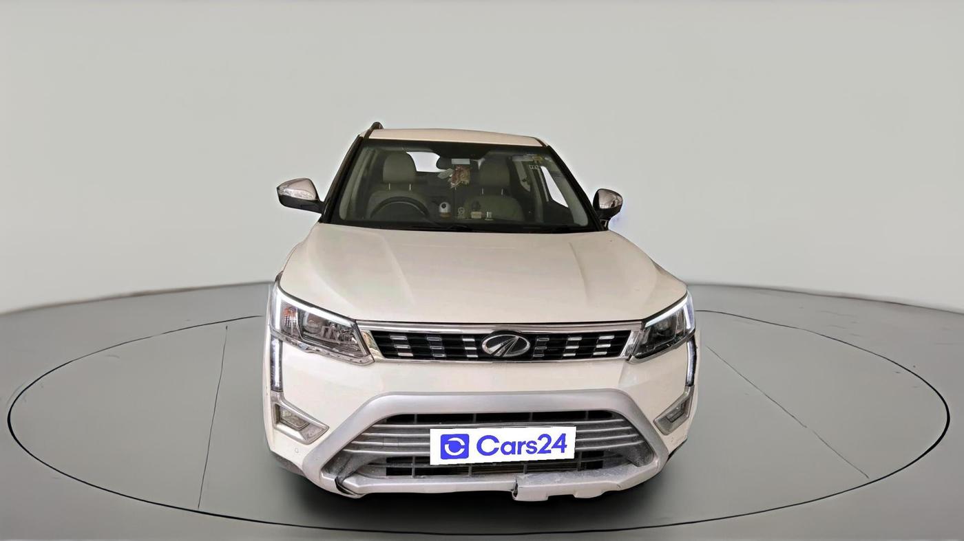 2021 Mahindra XUV300 W8 (O) 1.2 PETROL, Petrol, Manual, 31,005 km, exterior