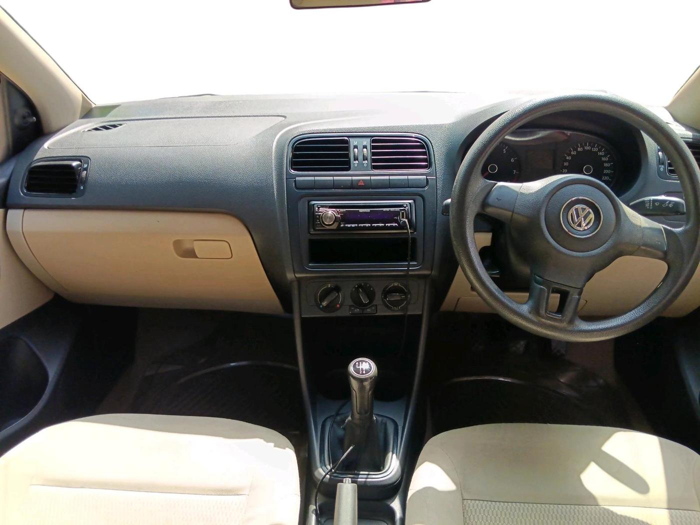 2011 Volkswagen Polo TRENDLINE 1.2L PETROL, Petrol, Manual, 1,03,278 km, interior