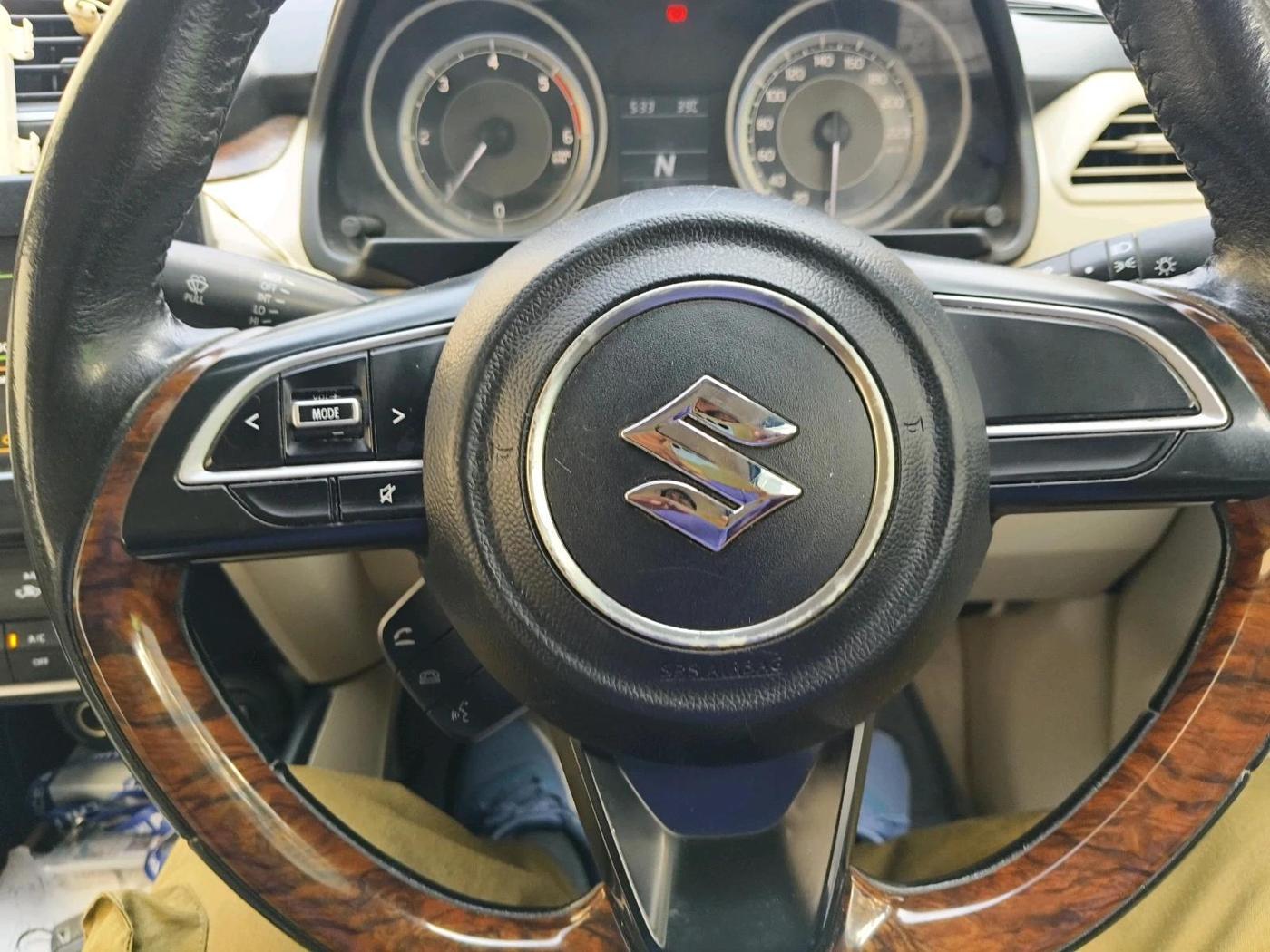 2018 Maruti Dzire ZDI PLUS AMT, Diesel, Automatic, 1,16,129 km, interior