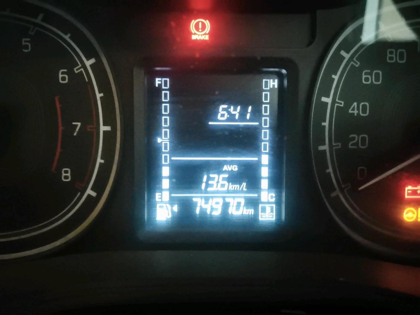 2022 Maruti Vitara Brezza LXI, Petrol, Manual, 74,970 km, interior