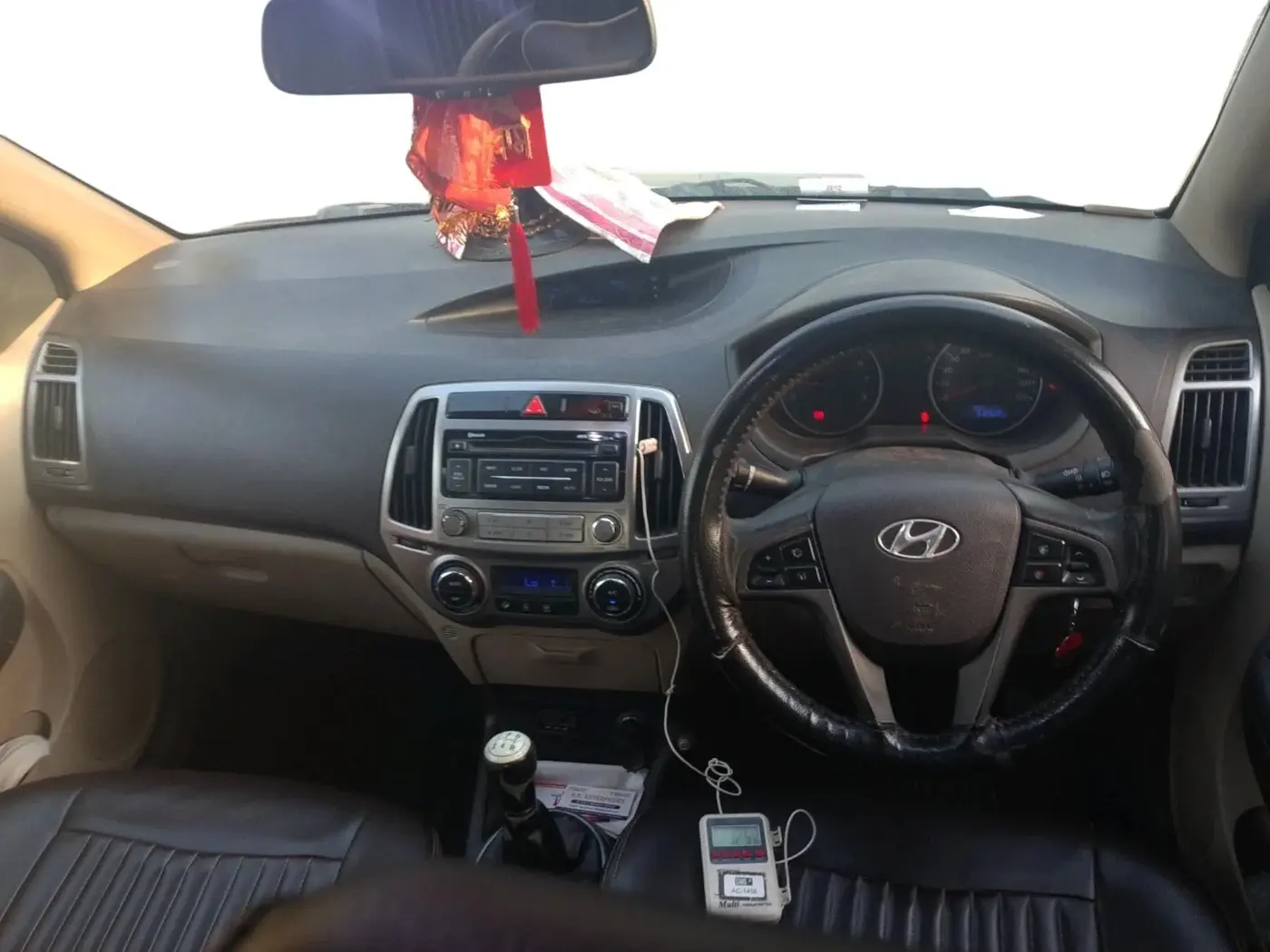 2014 Hyundai i20 MAGNA 1.2, Petrol, Manual, 63,908 km, interior