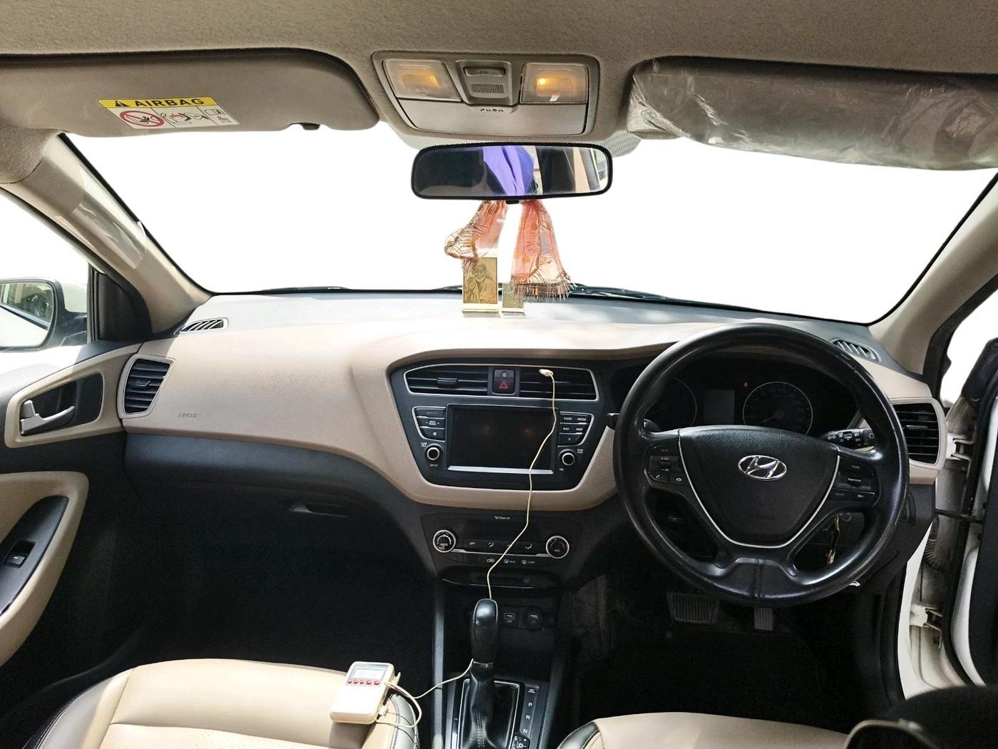 2018 Hyundai Elite i20 ASTA 1.2  CVT, Petrol, Automatic, 50,560 km, interior