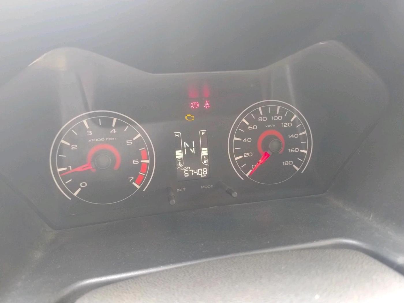 2018 Mahindra KUV 100 NXT K2+ P 6 STR, Petrol, Manual, 67,408 km, interior