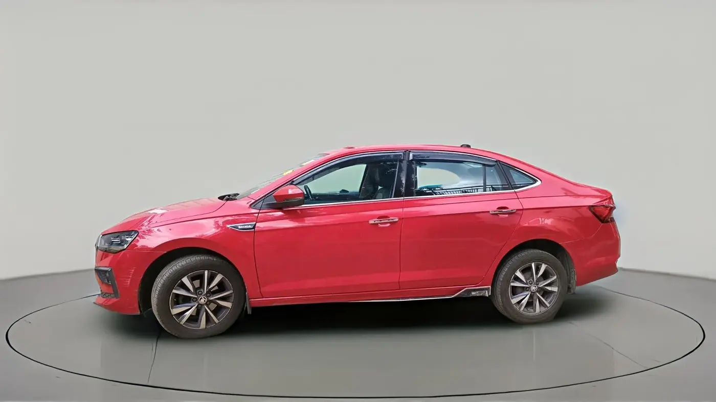 2022 Skoda SLAVIA STYLE 1.0L TSI AT, Petrol, Automatic, 95,000 km, exterior