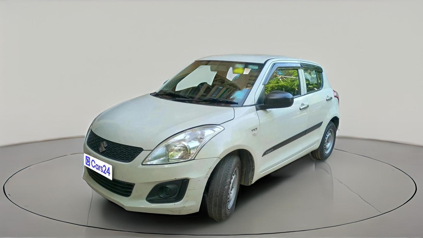 2017 Maruti Swift LXI (O), CNG, Manual, 82,163 km, exterior