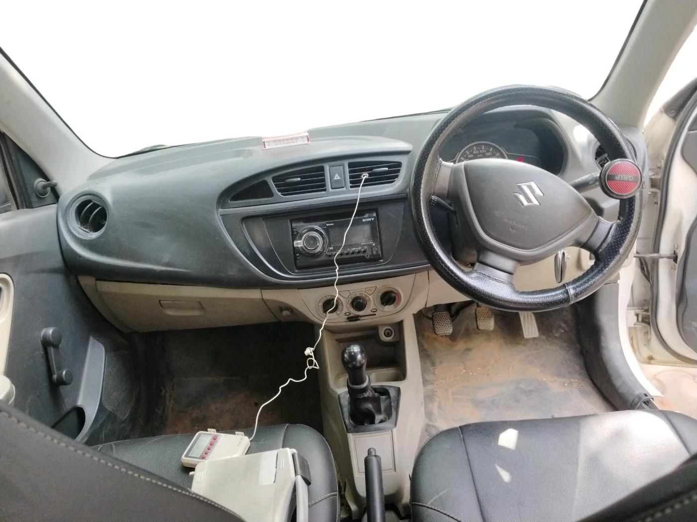 2016 Maruti Alto K10 LXI, CNG, Manual, 1,39,563 km, interior