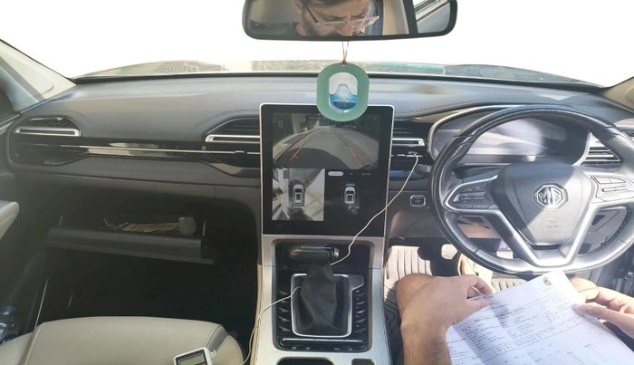 2023 MG HECTOR SAVVY PRO 1.5 TURBO CVT PETROL, Petrol, Automatic, 772 km, interior