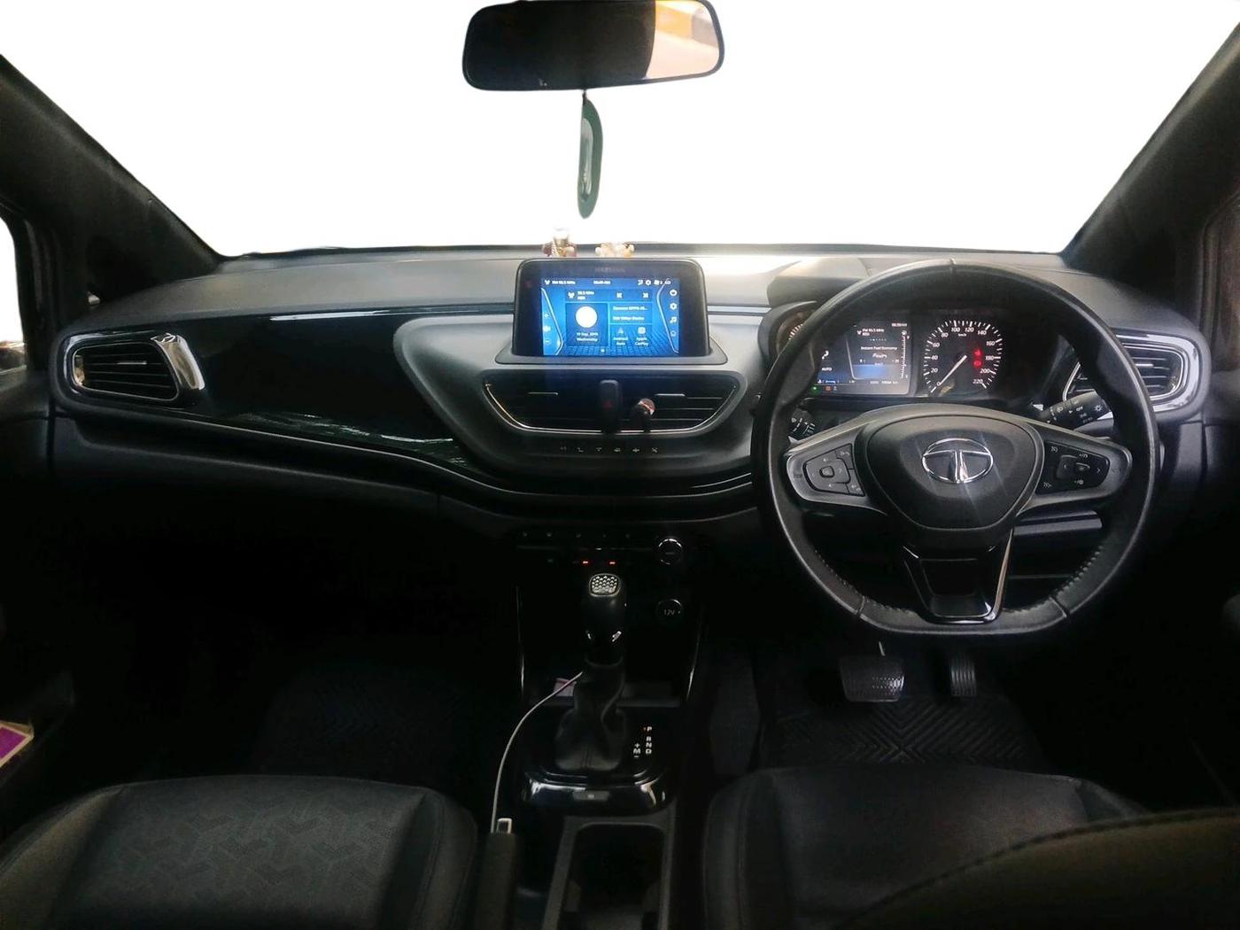 2022 Tata ALTROZ XZA PLUS DARK EDTION, Petrol, Automatic, 19,505 km, interior
