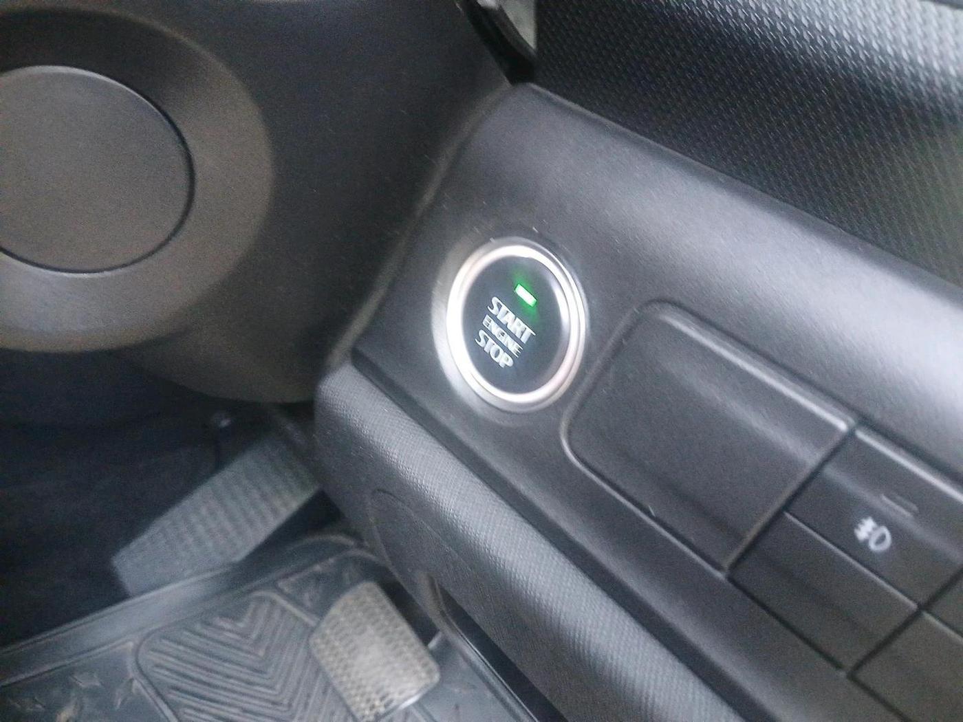 2022 Tata ALTROZ XZA PLUS DARK EDTION, Petrol, Automatic, 19,505 km, interior