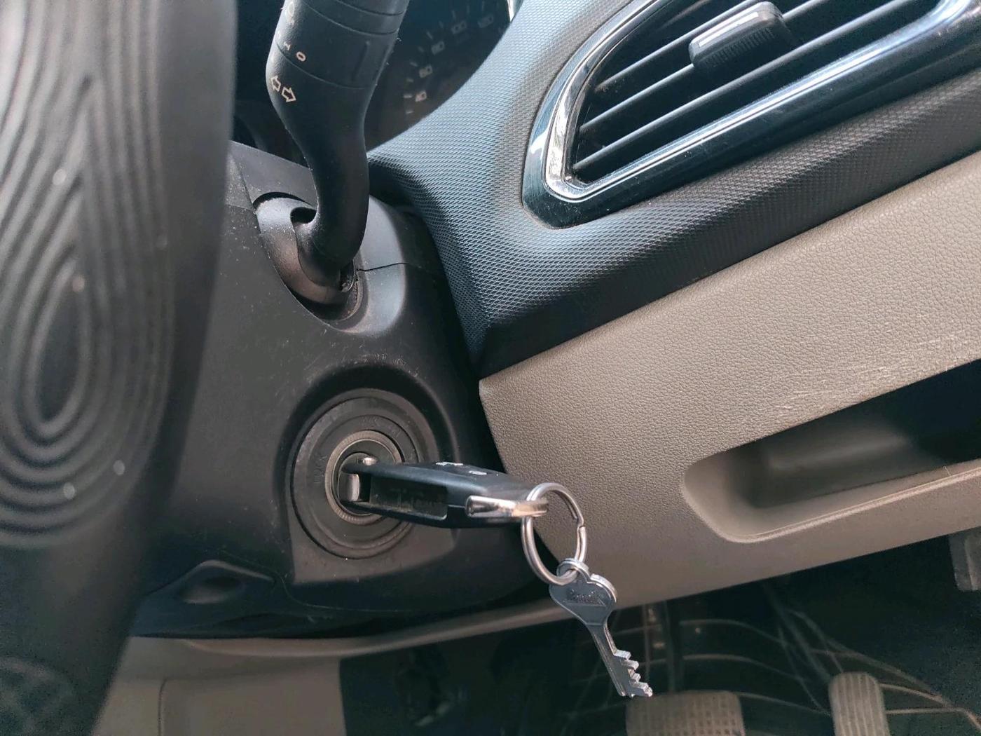 2018 Tata Tiago XZA PETROL, Petrol, Automatic, 1,24,902 km, interior