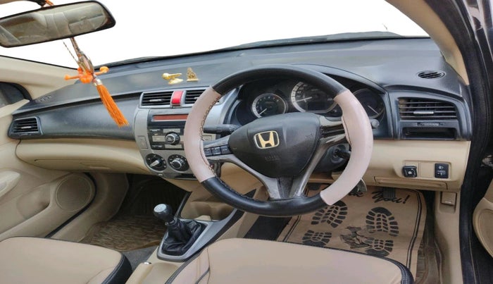 2012 Honda City 1.5L I-VTEC S MT, CNG, Manual, 1,74,398 km, interior