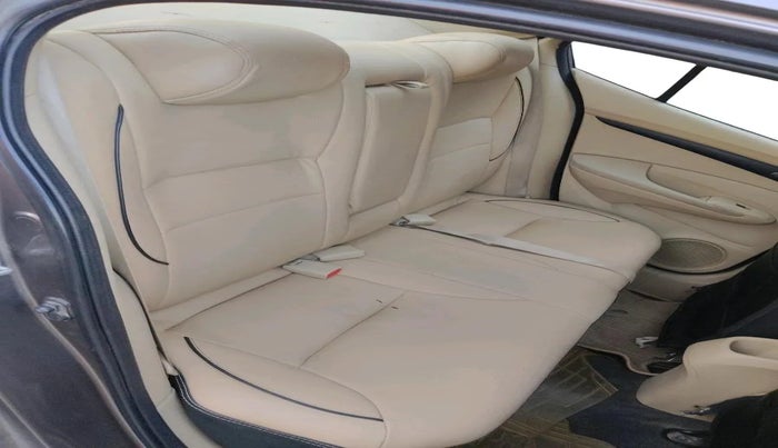 2012 Honda City 1.5L I-VTEC S MT, CNG, Manual, 1,74,398 km, interior