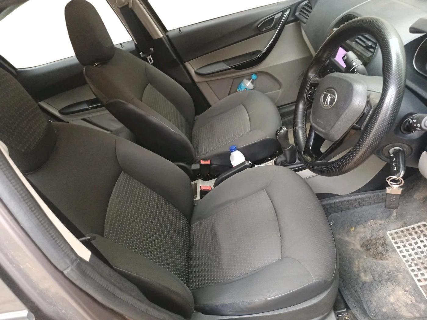 2019 Tata Tiago XZ PETROL, Petrol, Manual, 94,671 km, interior