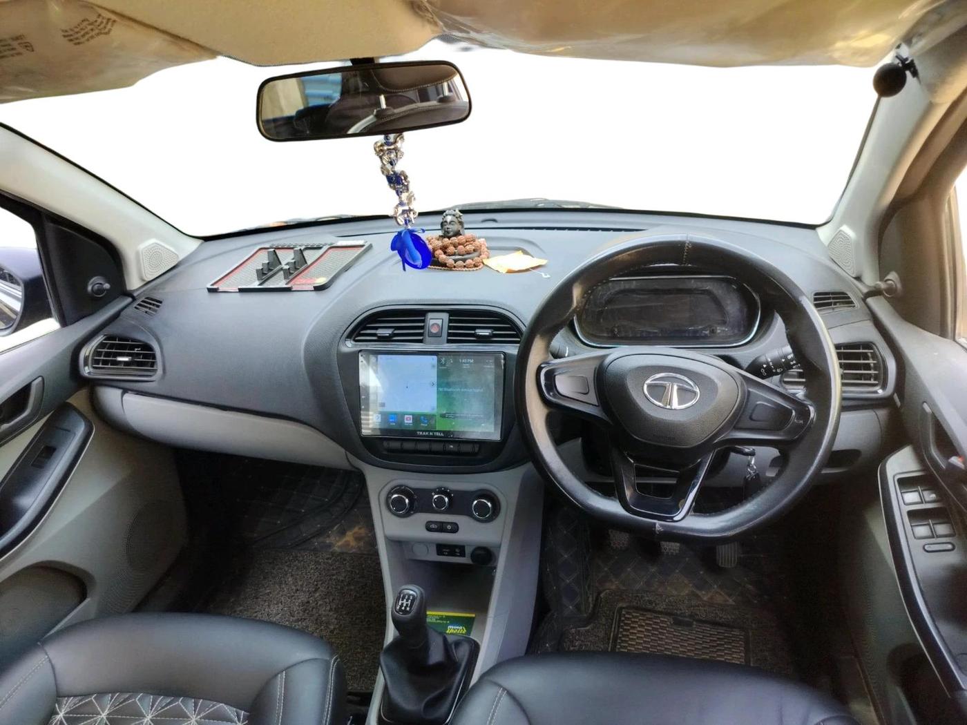 2022 Tata Tiago XM CNG, CNG, Manual, 26,572 km, interior