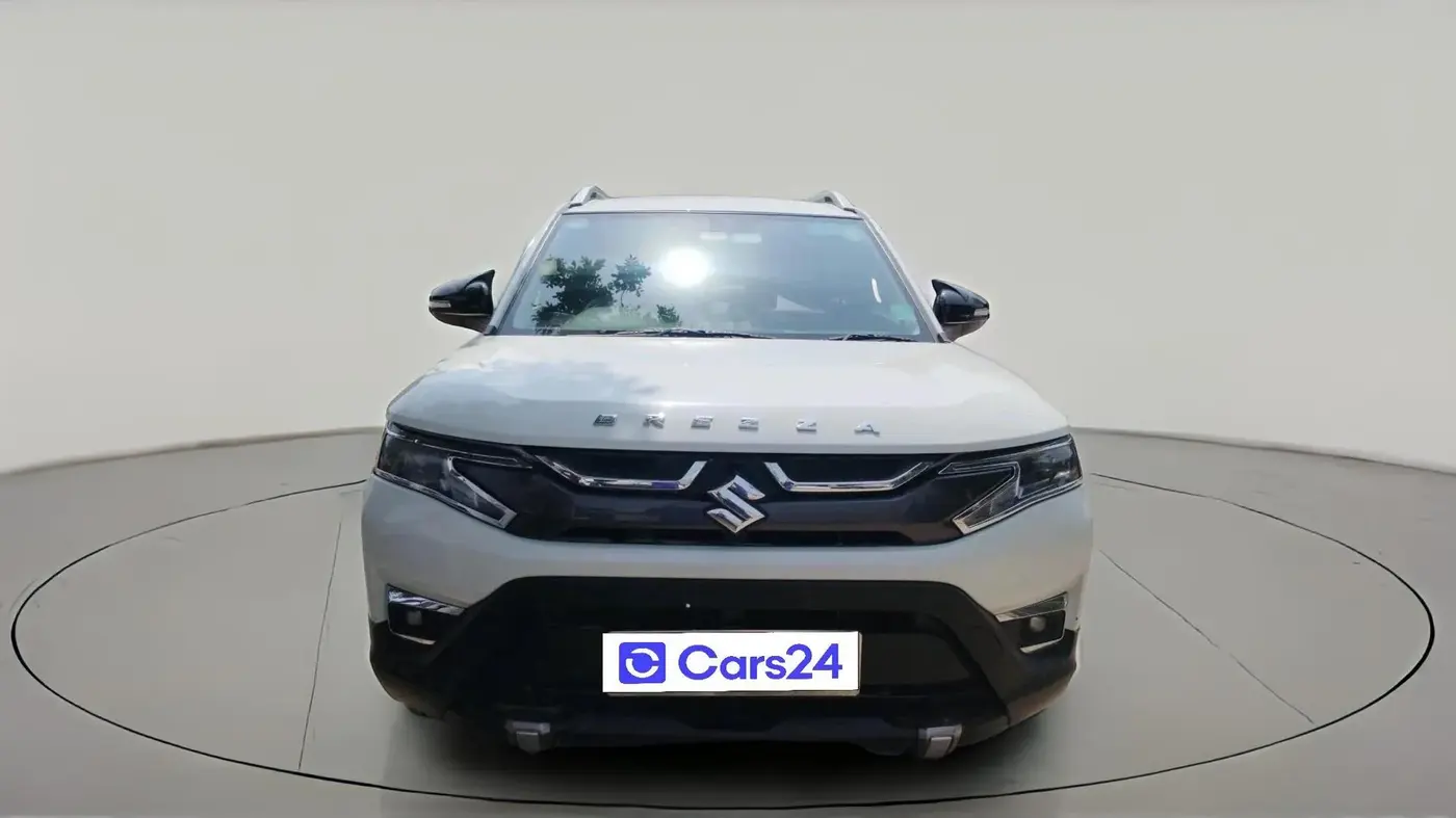2025 Maruti BREZZA LXI S- CNG, CNG, Manual, 27,325 km, exterior