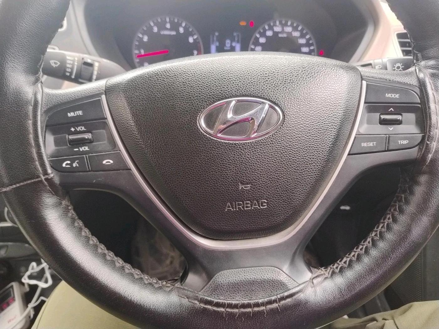 2018 Hyundai Elite i20 ASTA 1.2  CVT, Petrol, Automatic, 46,647 km, interior