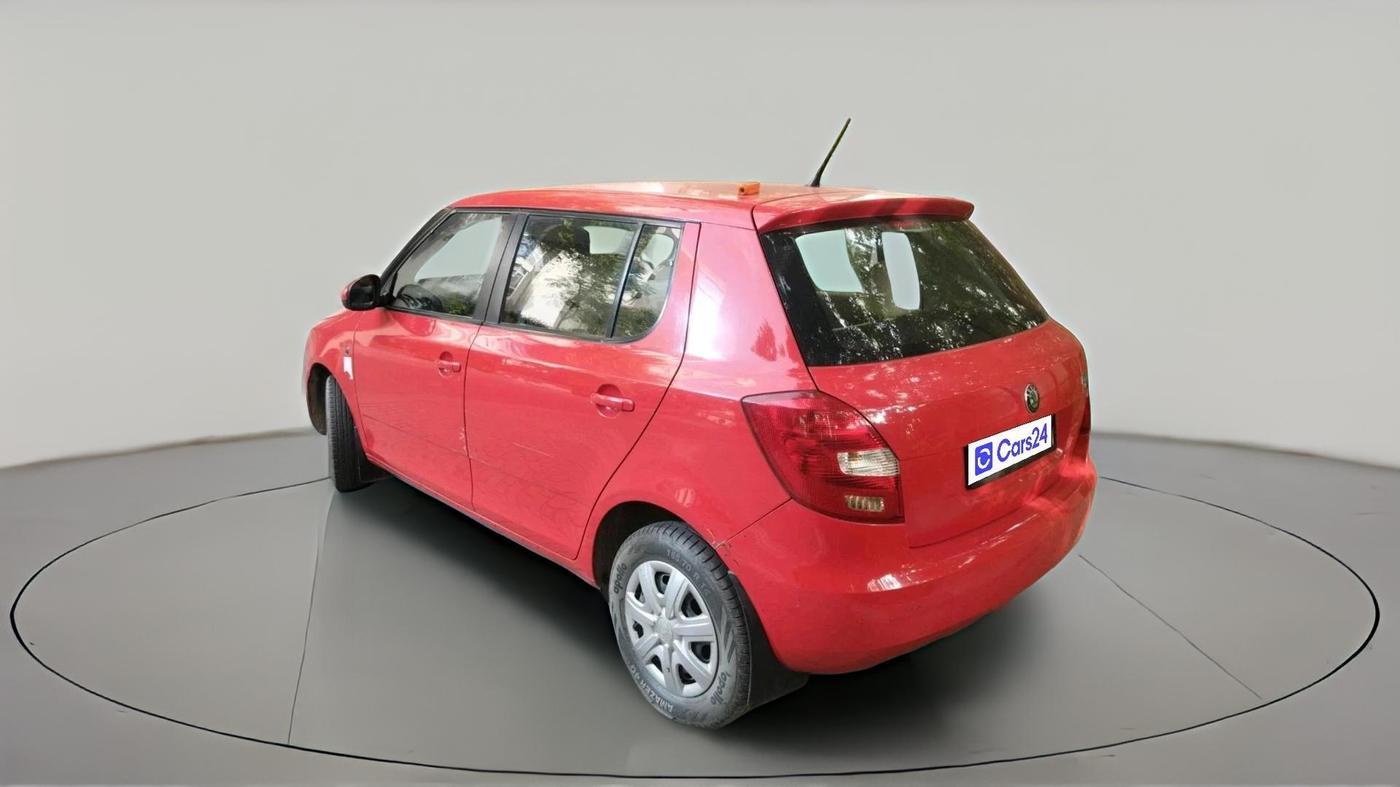 2011 Skoda Fabia AMBIENTE 1.2 MPI, Petrol, Manual, 71,585 km, exterior