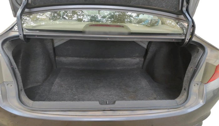 2017 Honda City 1.5L I-DTEC V, Diesel, Manual, 1,05,560 km, exterior