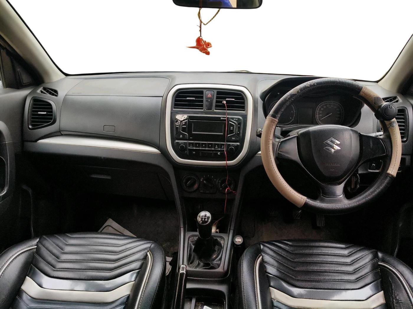 2017 Maruti Vitara Brezza VDI (O), Diesel, Manual, 1,01,542 km, interior