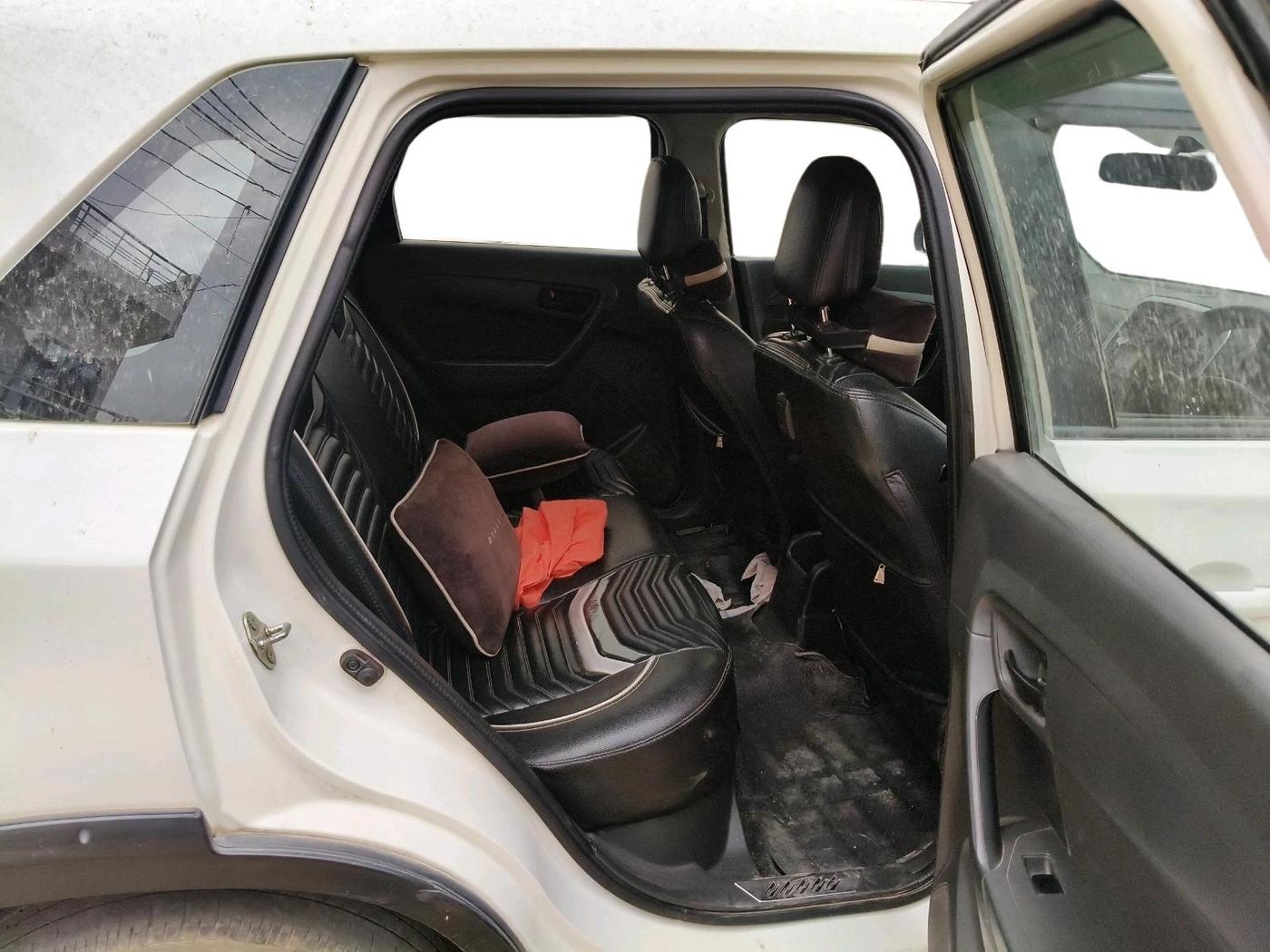 2017 Maruti Vitara Brezza VDI (O), Diesel, Manual, 1,01,542 km, interior